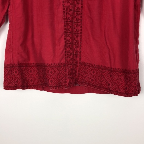 Madewell red pullover 3/4 sleeve tie V Neck embroidered design top Size Medium - Picture 2 of 8